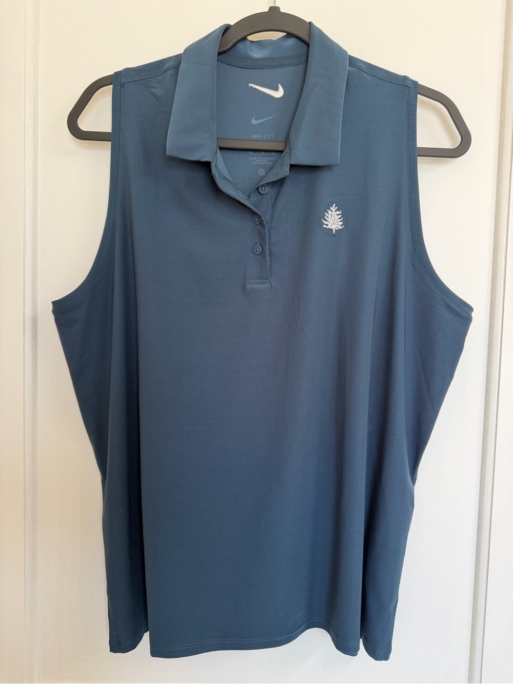 Nike Dri-FIT Sleeveless Golf Polo Women’s Large Navy Blue Performance Top